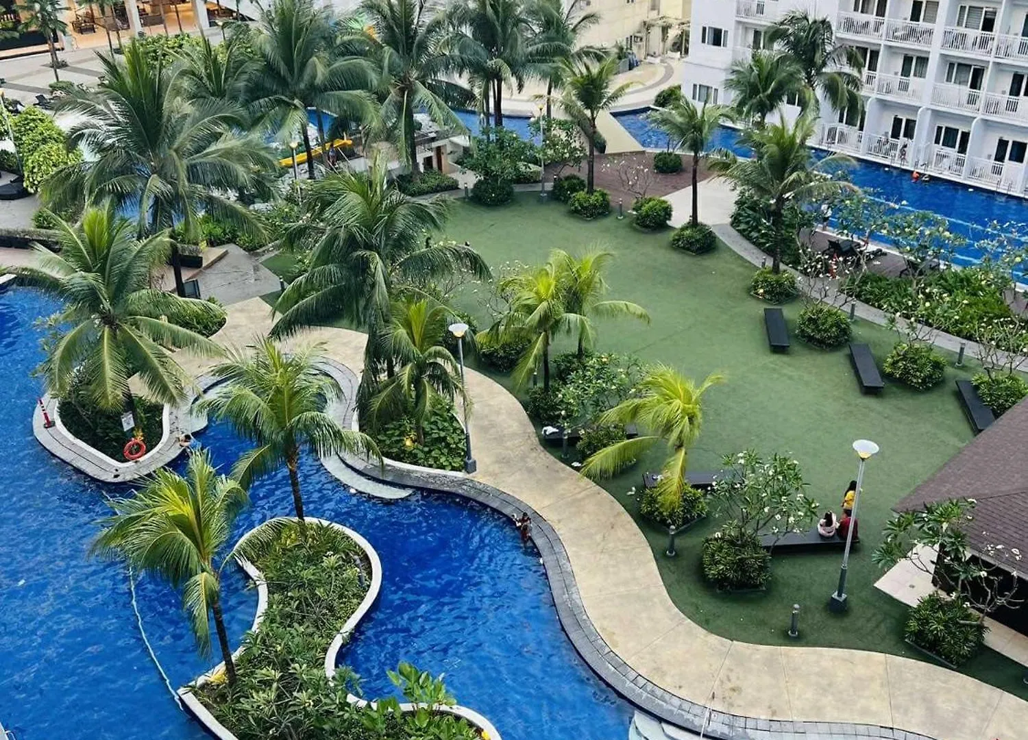 The Cozy Corner Apartment Manila Philippines